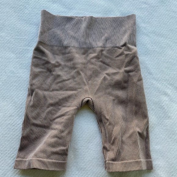 Brown Workout Set - Picture 3 of 5